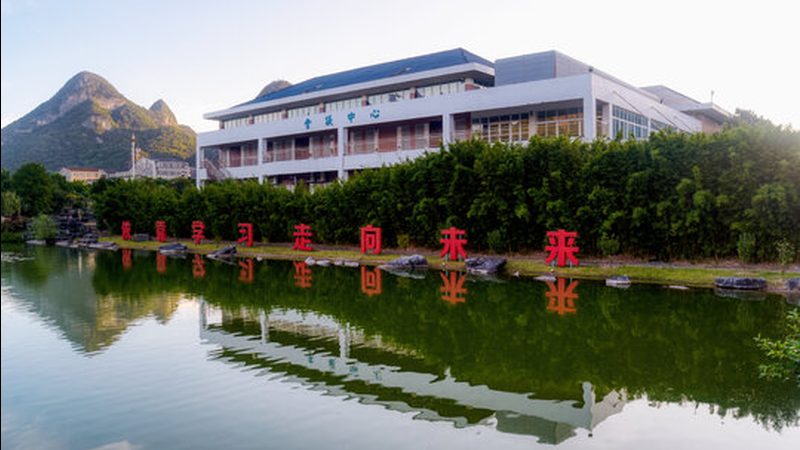 圆形连接器拆解维修：关键步骤解析