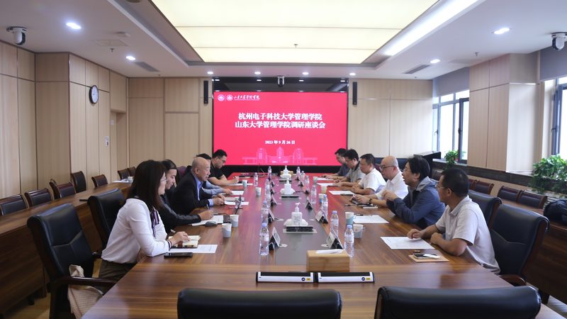 风扇启动电容与马达电容：揭秘它们之间的区别